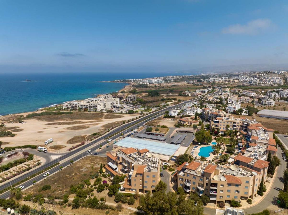 Kings Palace Indigo 109 Paphos ภายนอก รูปภาพ